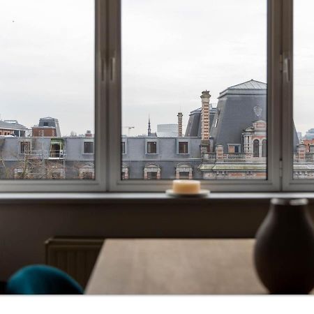 Ruim Appartement Met Prachtig Zicht Op A+ Locatie! Antwerp Luaran gambar
