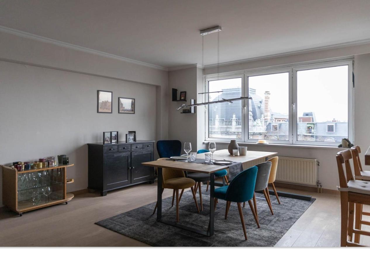 Ruim Appartement Met Prachtig Zicht Op A+ Locatie! Antwerp Luaran gambar