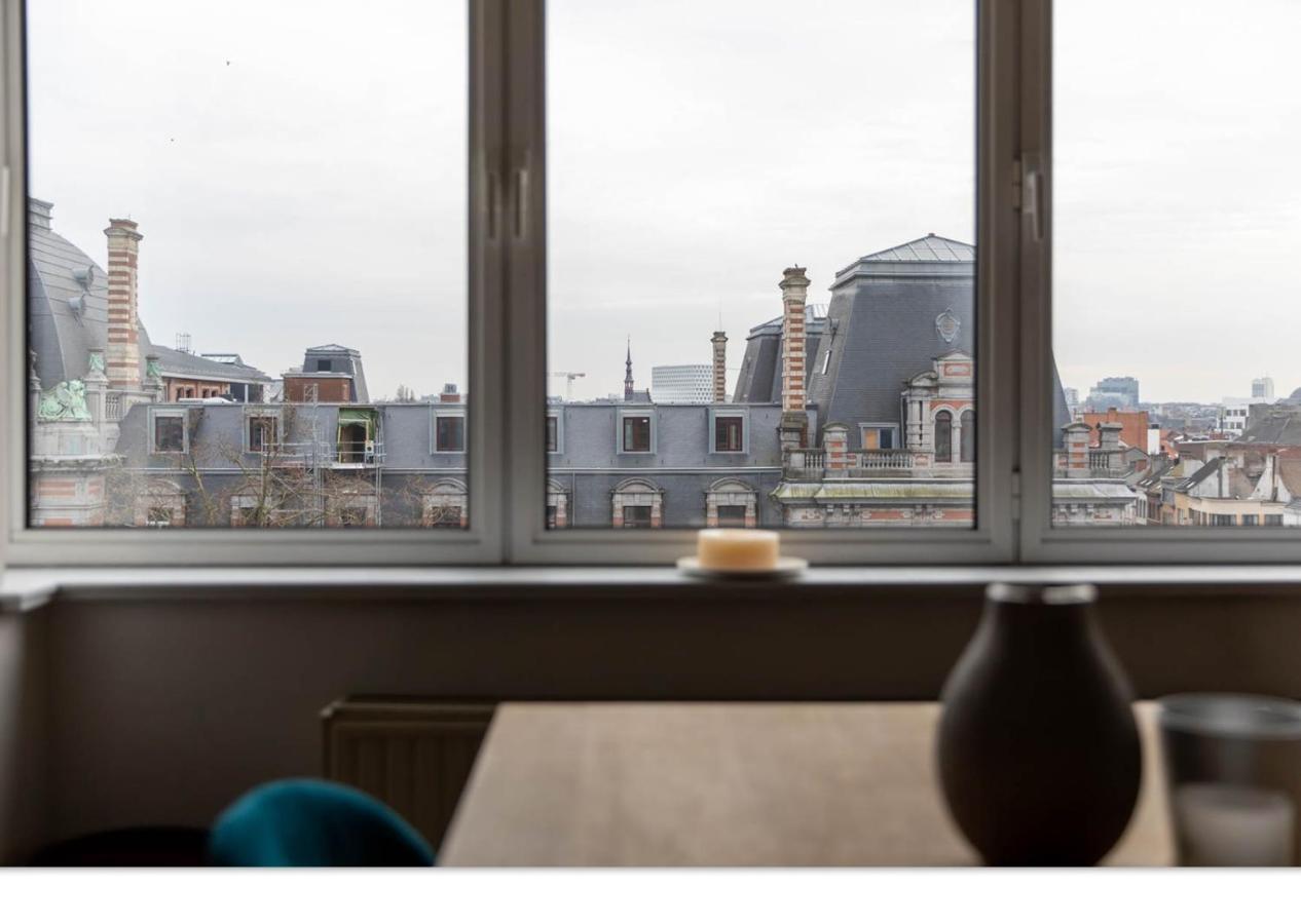 Ruim Appartement Met Prachtig Zicht Op A+ Locatie! Antwerp Luaran gambar